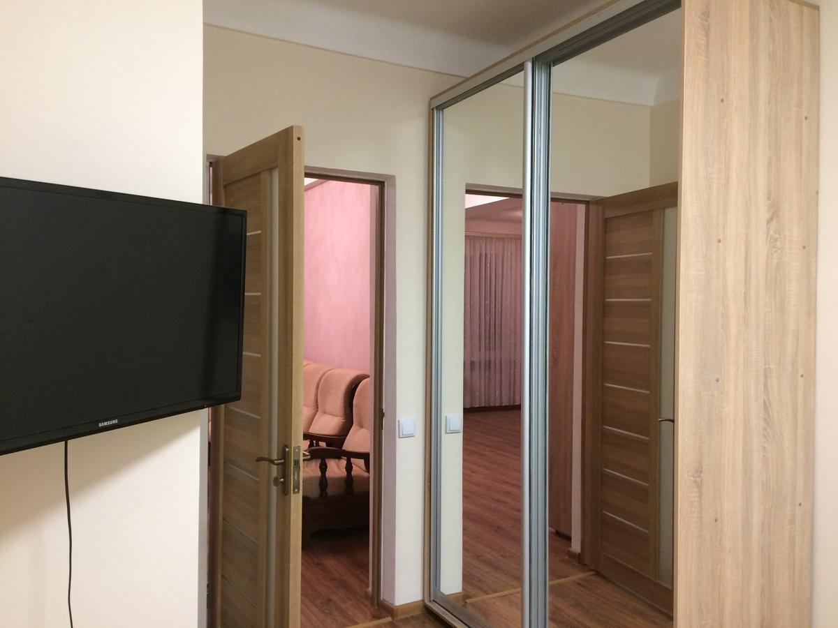 Apartments Печерск Київ Екстер'єр фото
